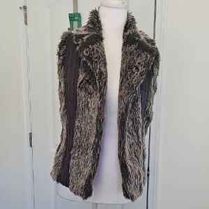 XOXO Faux Fur Vest in‎ Dark Brown and Black